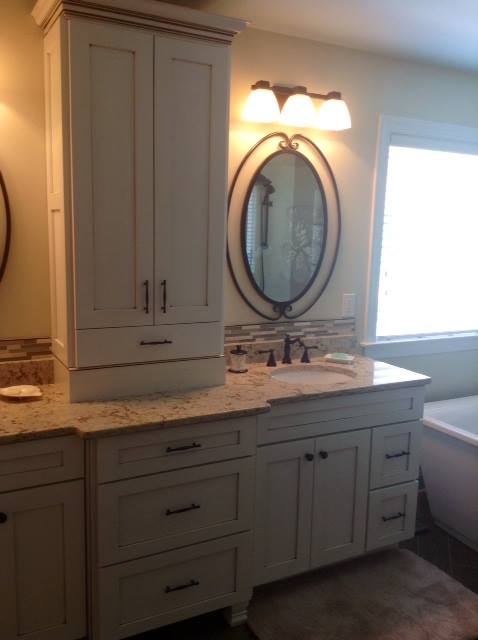 Bathroom Cabinetry in Mooresville, North Carolina